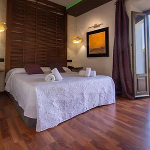 https://hotel-villa-de-setenil.es-andalucia.com